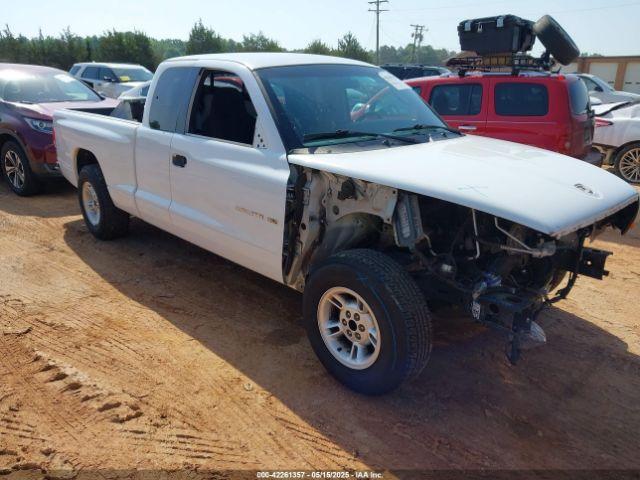  Salvage Dodge Dakota