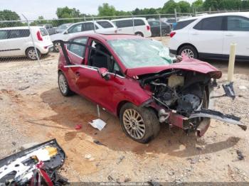  Salvage Ford Fiesta