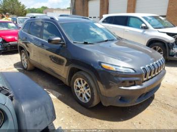  Salvage Jeep Cherokee