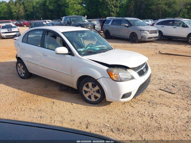  Salvage Kia Rio