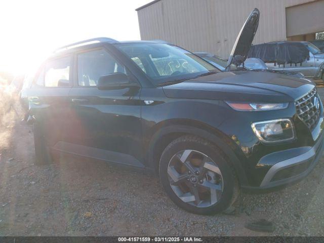  Salvage Hyundai VENUE