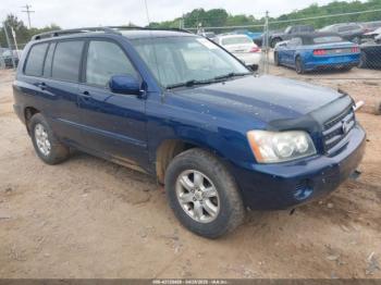  Salvage Toyota Highlander