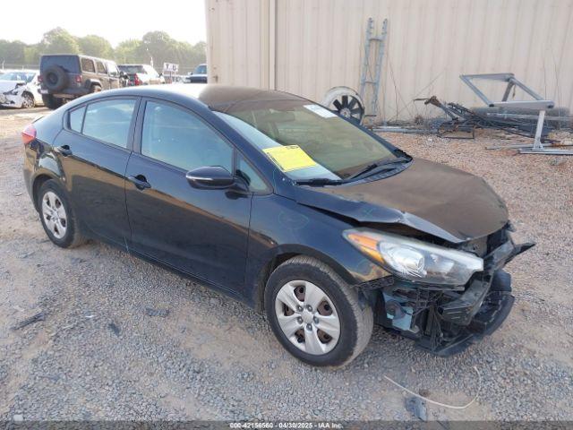  Salvage Kia Forte