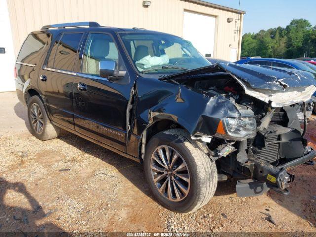  Salvage Lincoln Navigator
