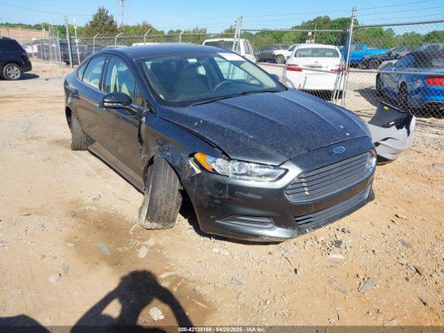  Salvage Ford Fusion