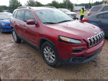  Salvage Jeep Cherokee