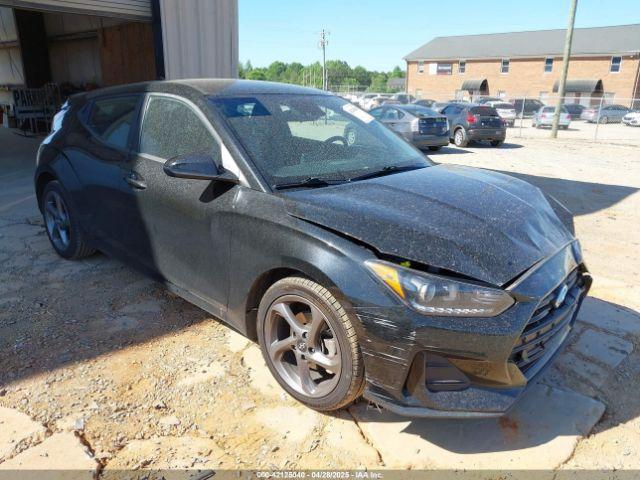  Salvage Hyundai VELOSTER