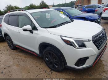  Salvage Subaru Forester