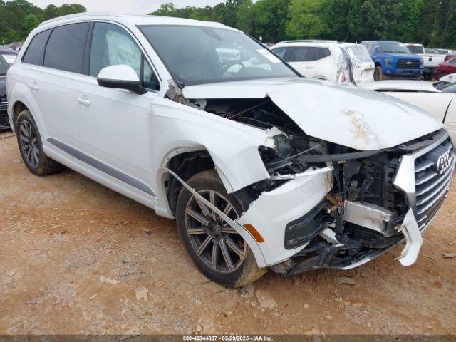  Salvage Audi Q7