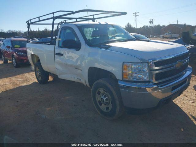  Salvage Chevrolet Silverado 2500