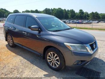  Salvage Nissan Pathfinder