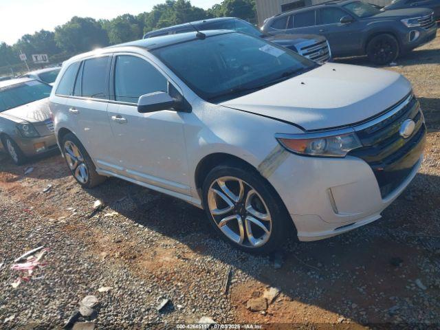 Salvage Ford Edge
