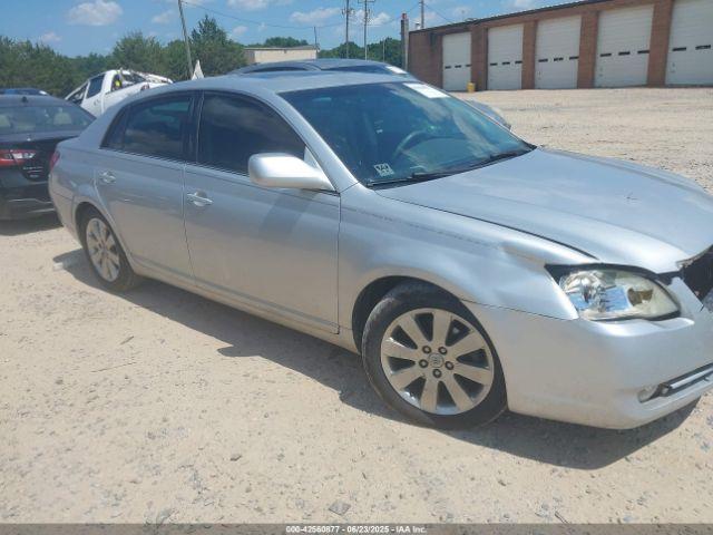  Salvage Toyota Avalon