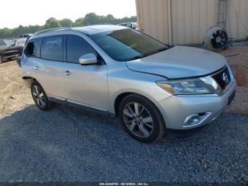  Salvage Nissan Pathfinder