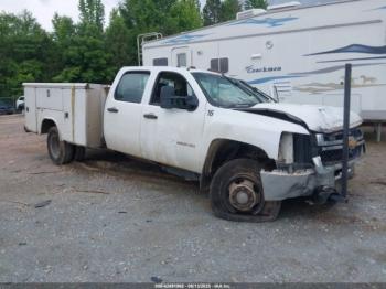  Salvage Chevrolet Silverado 3500
