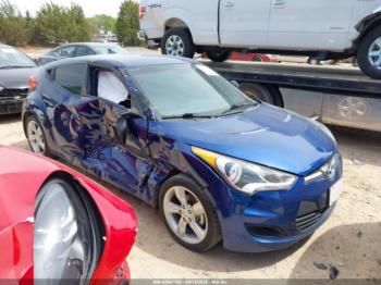  Salvage Hyundai VELOSTER