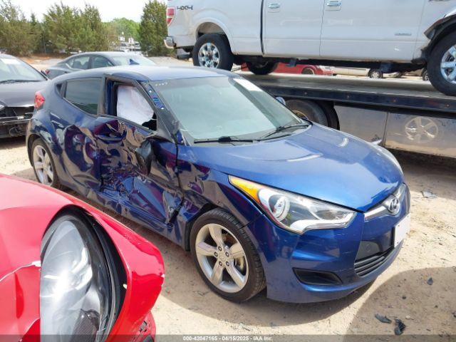  Salvage Hyundai VELOSTER