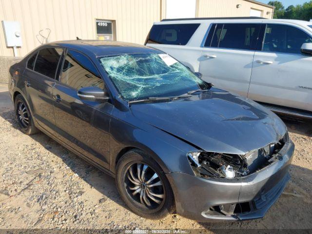  Salvage Volkswagen Jetta