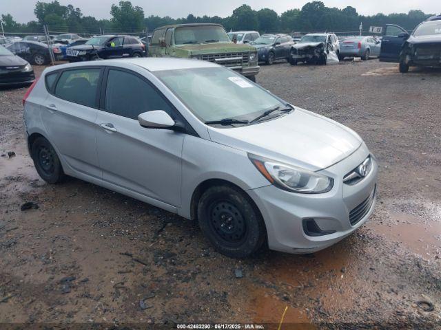  Salvage Hyundai ACCENT