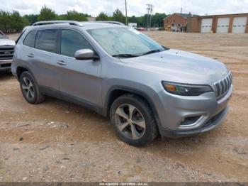  Salvage Jeep Cherokee