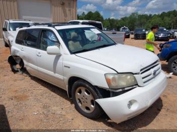  Salvage Toyota Highlander