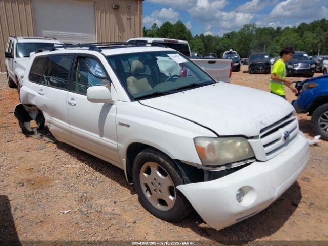  Salvage Toyota Highlander