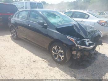  Salvage Kia Forte
