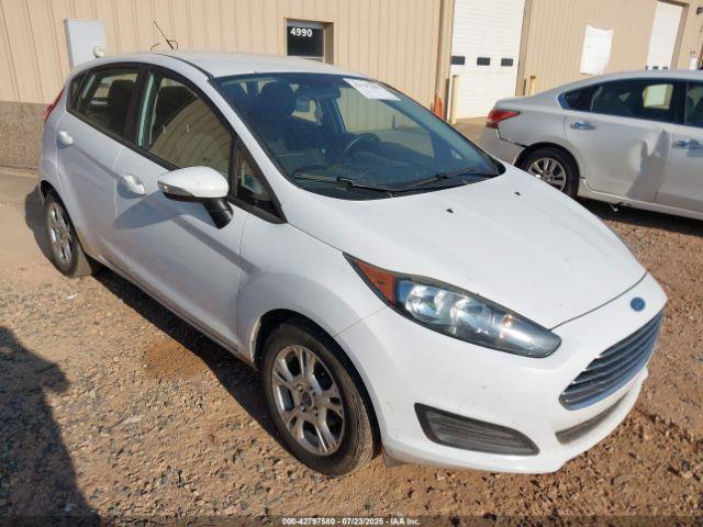  Salvage Ford Fiesta