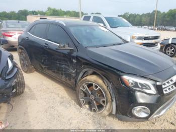  Salvage Mercedes-Benz GLA