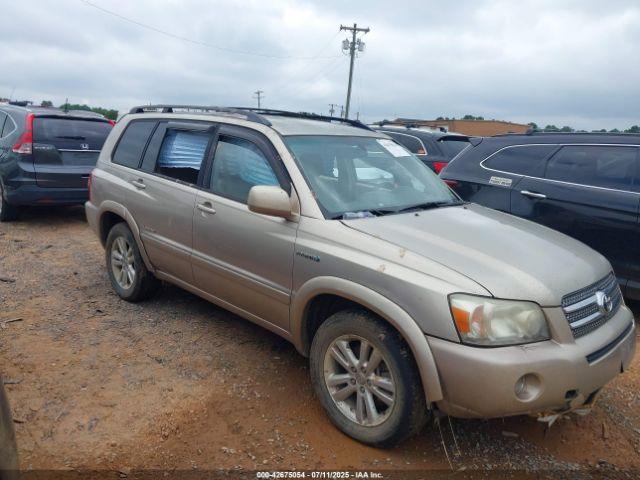  Salvage Toyota Highlander
