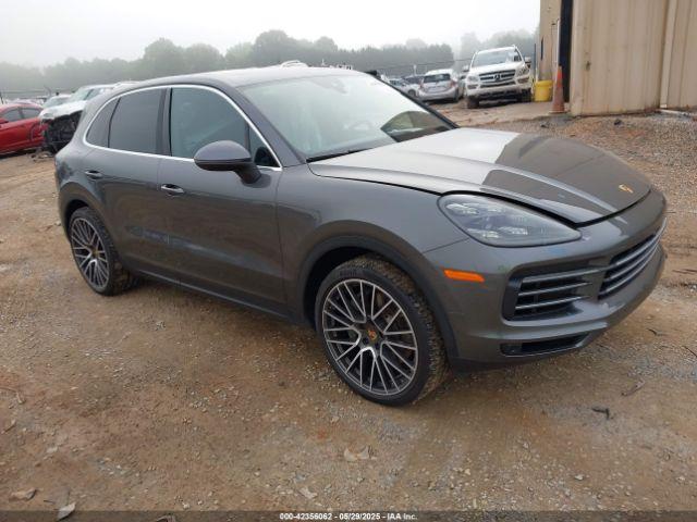  Salvage Porsche Cayenne