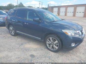  Salvage Nissan Pathfinder