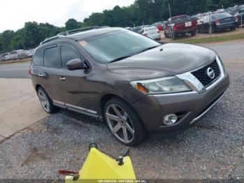  Salvage Nissan Pathfinder