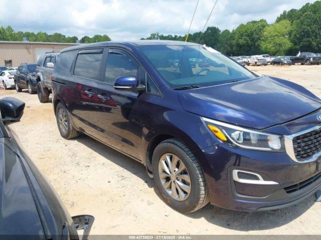  Salvage Kia Sedona