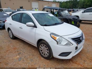  Salvage Nissan Versa