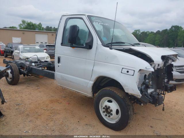  Salvage Ford E-450