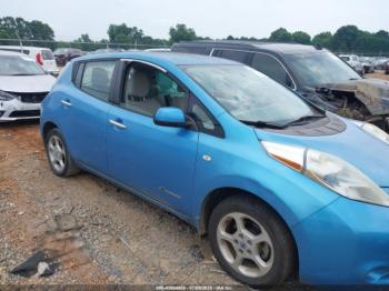  Salvage Nissan LEAF