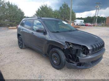  Salvage Jeep Cherokee