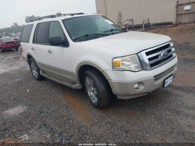  Salvage Ford Expedition