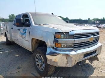  Salvage Chevrolet Silverado 2500