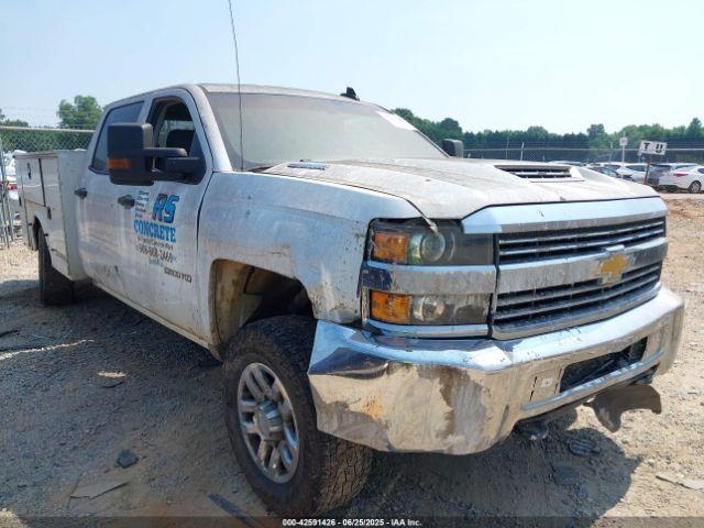  Salvage Chevrolet Silverado 2500