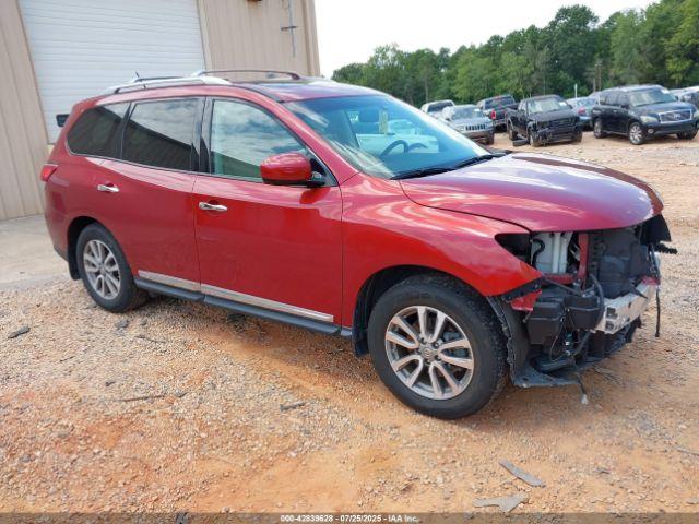  Salvage Nissan Pathfinder