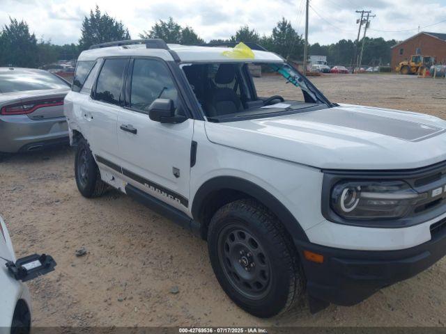  Salvage Ford Bronco