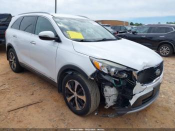  Salvage Kia Sorento