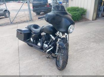  Salvage Harley-Davidson Flhx