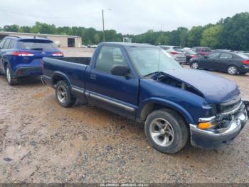  Salvage Chevrolet S-10