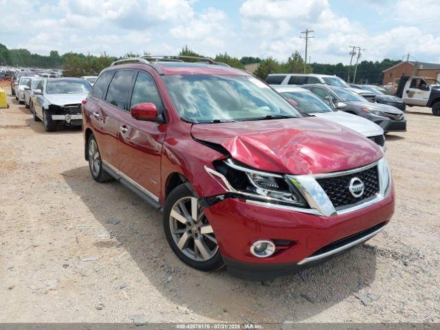  Salvage Nissan Pathfinder