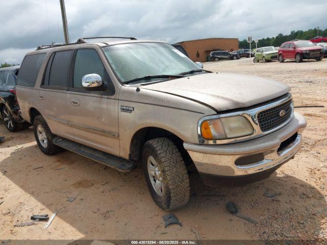  Salvage Ford Expedition