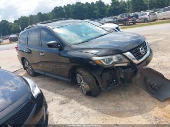  Salvage Nissan Pathfinder