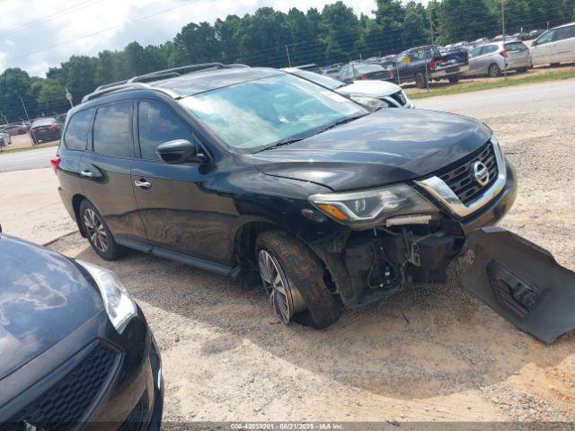  Salvage Nissan Pathfinder